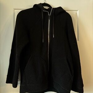 Lululemon “so sherpa” jacket